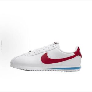 Nike Cortez Basic TXT SE， Low Cut Running Shoes, Classic Red And White Color Scheme, Turning "retro Youth" Into Daily Wear...