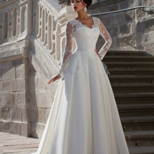 Women's Lace Long Sleeve Trailing Wedding Dress Simple Trailing Slim Lace Satin Banquet Host Wedding Dress - Damenbekleidung
