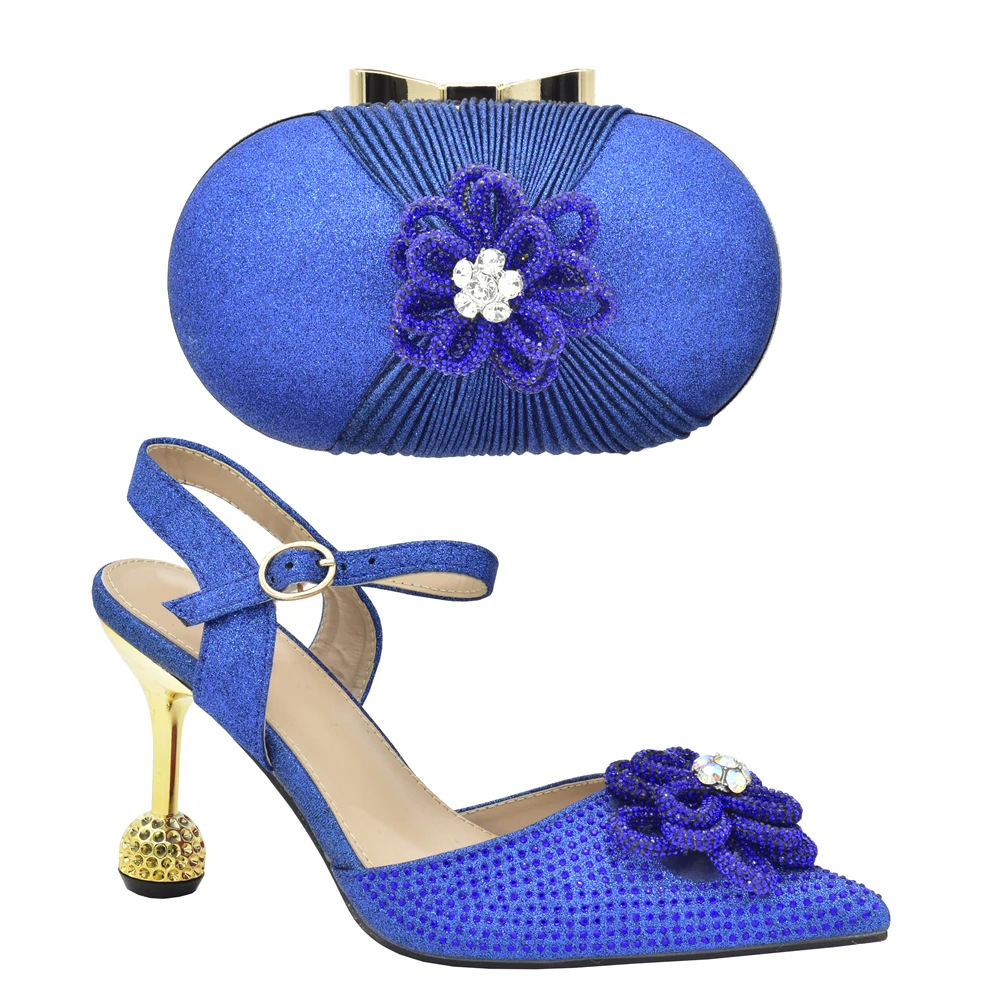 Three-dimensional applique decorative stiletto sandals with the same color fashion design banquet evening bag - Schuhe