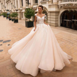 Women’s Clothing satin tube top wedding dress new simple straps thin princess tutu skirt brides get married and go out yar...