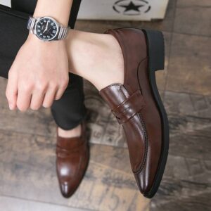 New Fashion Men's British Black Business Casual Loafer Shoes Daily Driving Office Leather Shoes One Foot Pedal Lazy Brown ...