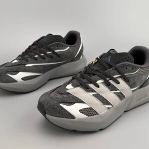 Adidas LightBLAZE Sportswear Is A Simple, Comfortable, Non Slip, Wear-resistant, Low Cut Casual Shoe For Both Men And Wome...