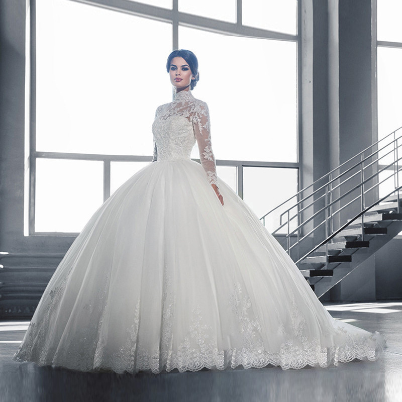 Lace wedding dress 2023 new bride wedding long-sleeved trailing high-end atmospheric white wedding dress factory wholesal...