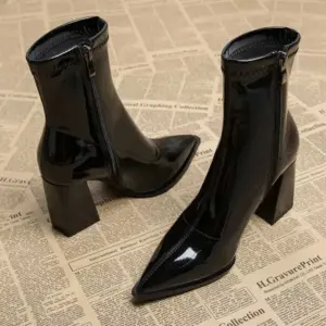 2024 Hot Sale Shoes Female Zipper Winter Womens Pointed Toe Solid Plus Veet Warm Short Barrel High Heels British Boots - S...