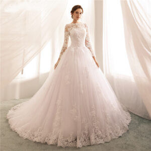 Long-sleeved round neck wedding dress for women large size fashionable retro trailing fluffy bridal wedding dress - Damenb...