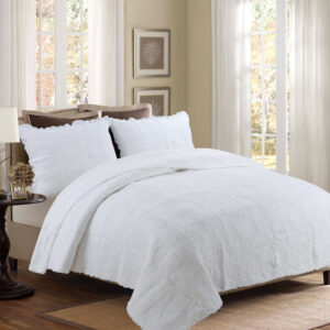 Rose Bedding Set - Bedspreads, Lightweight Summer Quilt, Coverlet For All Season - 3 Piece (1 Quilt, 2 Pillow Shams) - Was...