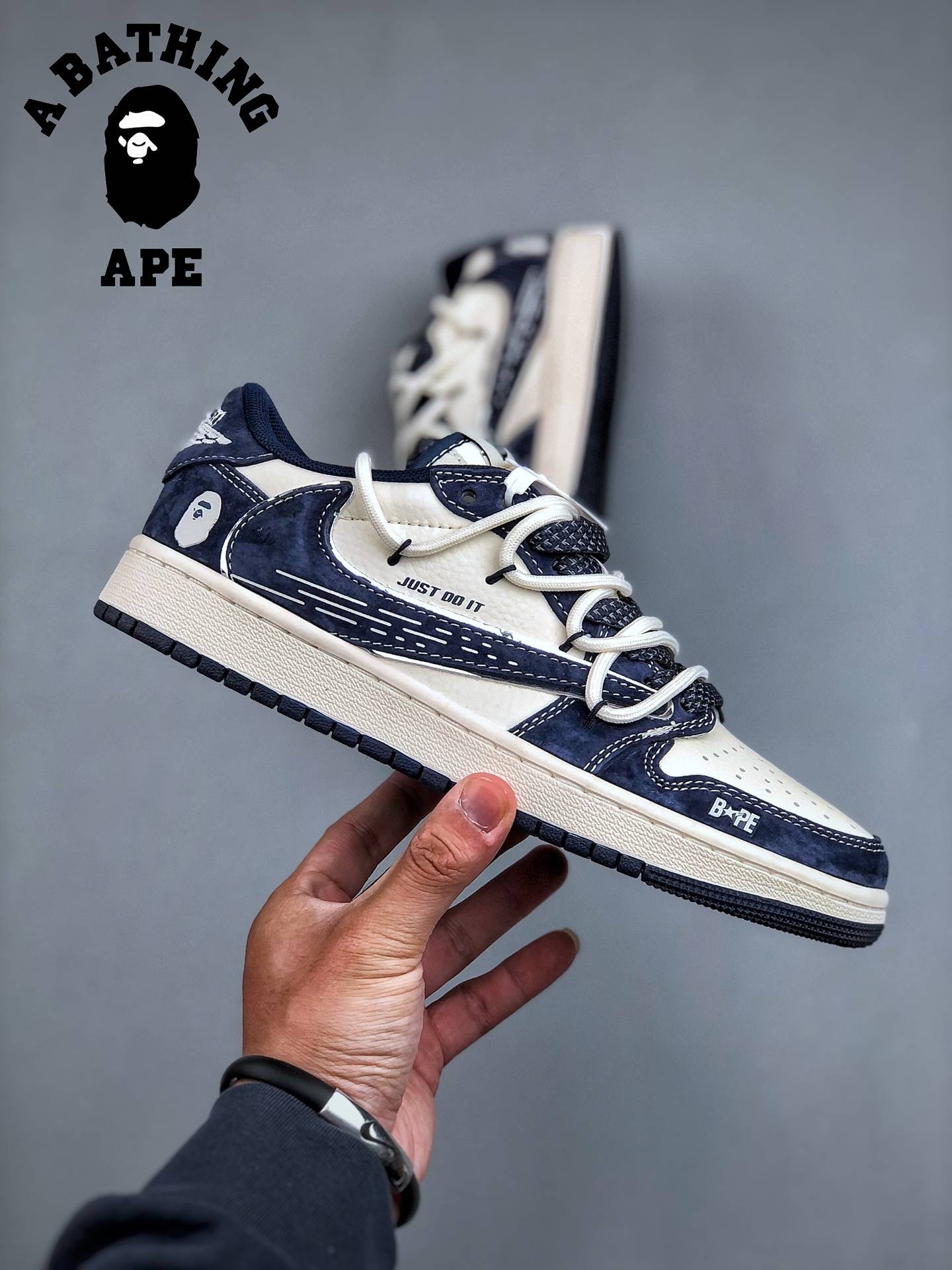 Travis Scott-Fragment Design BAPExN1KE Classic Retro Air-Jordan1 Low Low OG SP Bape-Co Branded Klein Blue Drawstring Fashi...