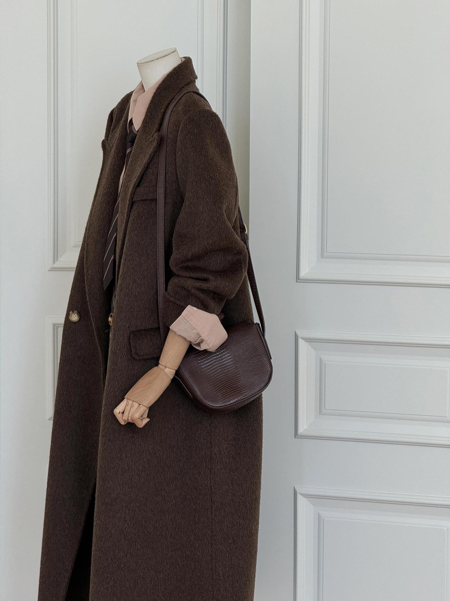 Premium Double-Sided Wool Blend Coat – Oversized Trench Coat For Women, Mid-Length Relaxed Fit With Notched Lapel (Chest...