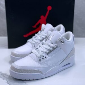 Don't Miss The Large-sized Practical Basketball Shoes. Fashionable, Casual And Cool Shoes With Anti-slip Properties. Unise...