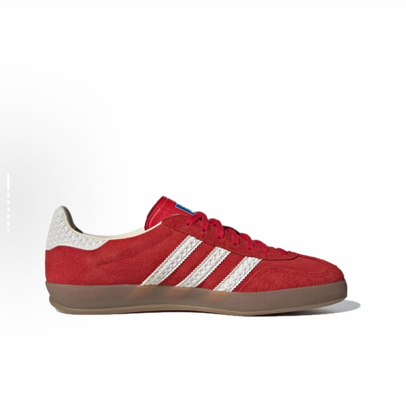 Adidas Origins GAZELLE INDOOR Red And White Board Shoes: A Pair Of Board Shoes That Balance Classic Design, Practicality, ...