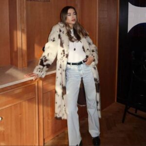 ​​Luxury Faux Fur Coat For Women, Long Winter Coat With Faux Fur Collar, Elegant & Stylish Outerwear For Fall & Winter, St...