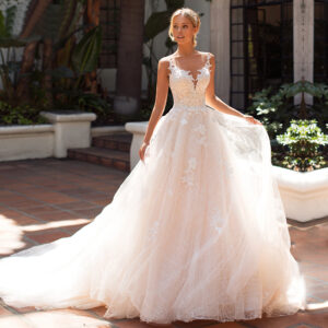 Women's Light Wedding Dress Shoulder Deep V-Neck Mori Lace Elegant Slim Trailing Bridal Wedding Dress - Damenbekleidung