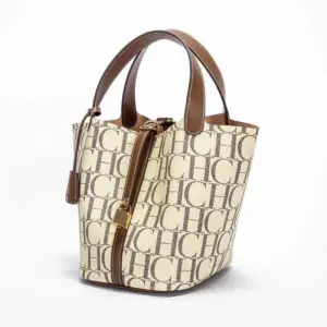 CH Large Capacity Daily Commuter Crossbody Fashion Letter Print Design Ladies Temperament Shoulder Bag Versatile Premium -...