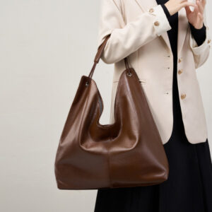 New Vegetable Tanned Cowhide Popular Large Capacity Textured Tote Bag Versatile One Shoulder Class Armpit Commuter Bag - T...