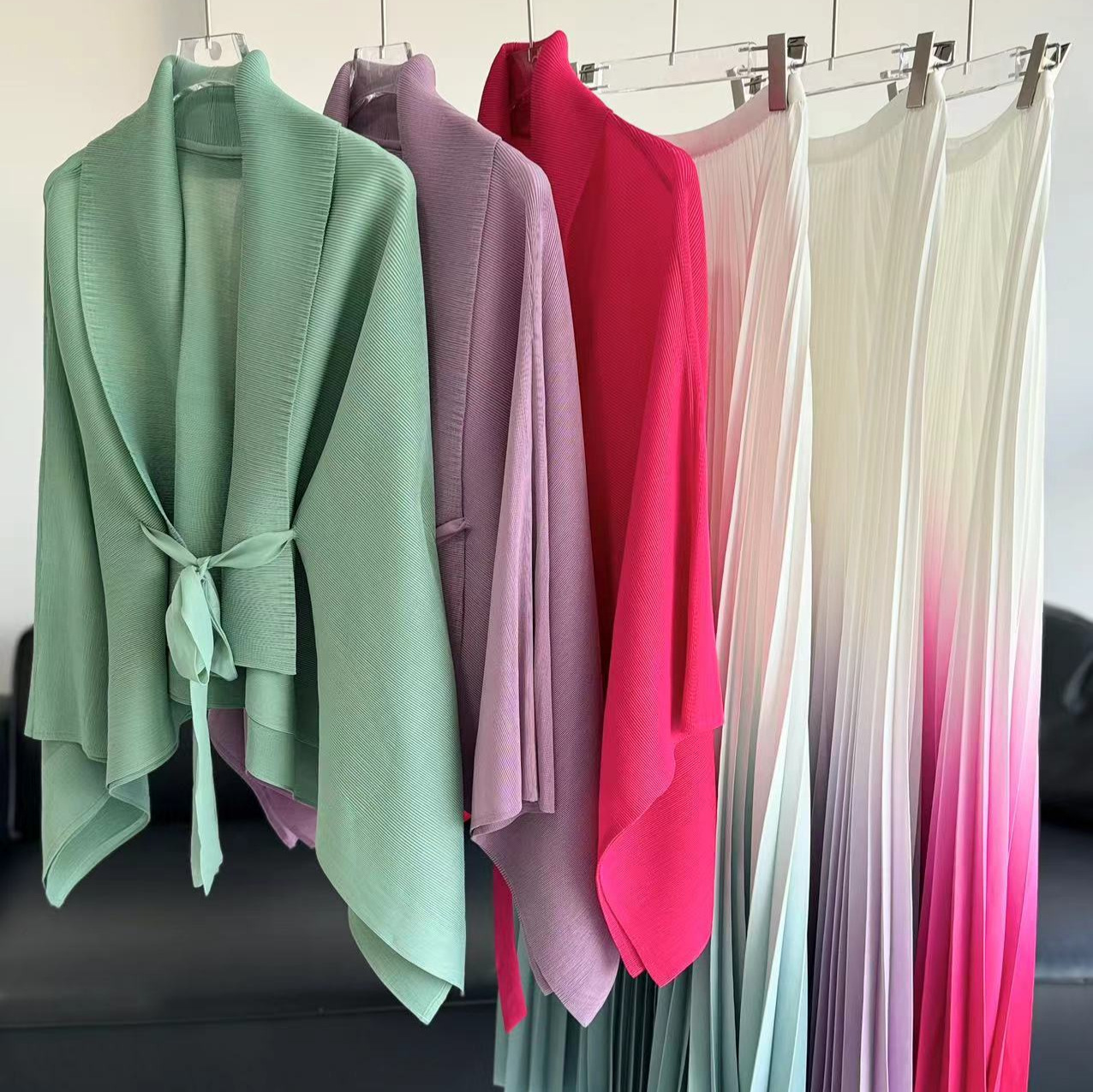 Women's Clothing Pleated Solid Color Butterfly Sleeve Top Gradient Skirt Two Piece Suit Fashionable Cardigan Temperament S...