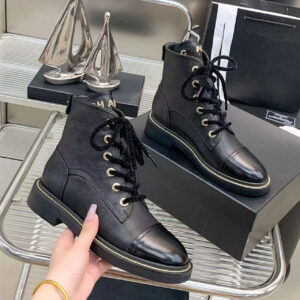 Autumn And Winter Round Head Color Matching Flat Heel Lace-up Martin Boots Fashion Short Boots Retro Style - Schuhe