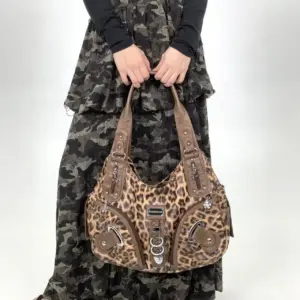 Y2K Vintage Girl Personality Leopard Print Shoulder Bag With Multiple Compartments Maillard Crossbody Handbag 260228 - Tas...