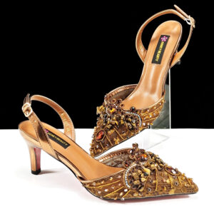 Women's pointed high heels, rhinestones and coral stones, fashionable and elegant party style - Schuhe | Technik & Gadgets