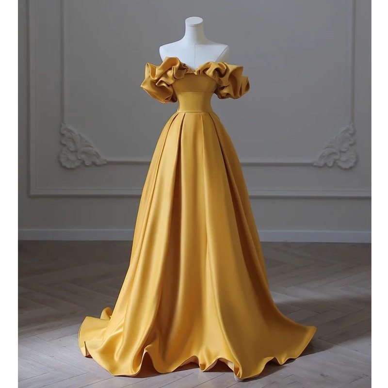 Women's Clothing One Shoulder Banquet Evening Dress For Women Satin Yellow Temperament Light Luxury Niche High End Art Exa...