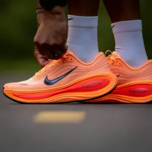 Nike Vomero Plus Men's Sports Leisure Low-Top Running Shoes HV8150-801 - Andere Sportarten | Technik & Gadgets