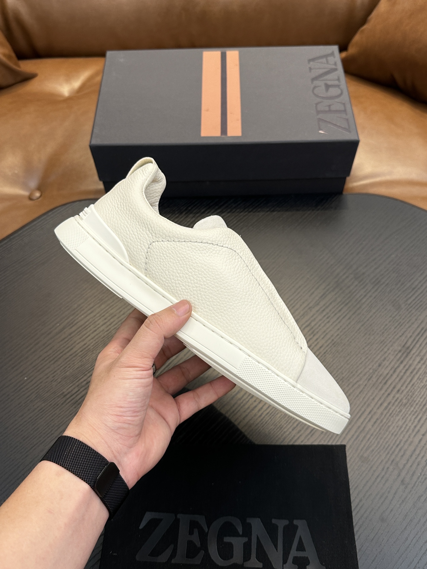 Giordano Casual Sneakers This Triple Stitch™ Low-top Sneakers Are Soft Cowhide Suede, Adding Sophistication Casual - Schuhe