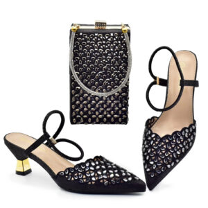 Women's pointy perforated drill heels with bag set banquet shoes bag - Schuhe | Technik & Gadgets