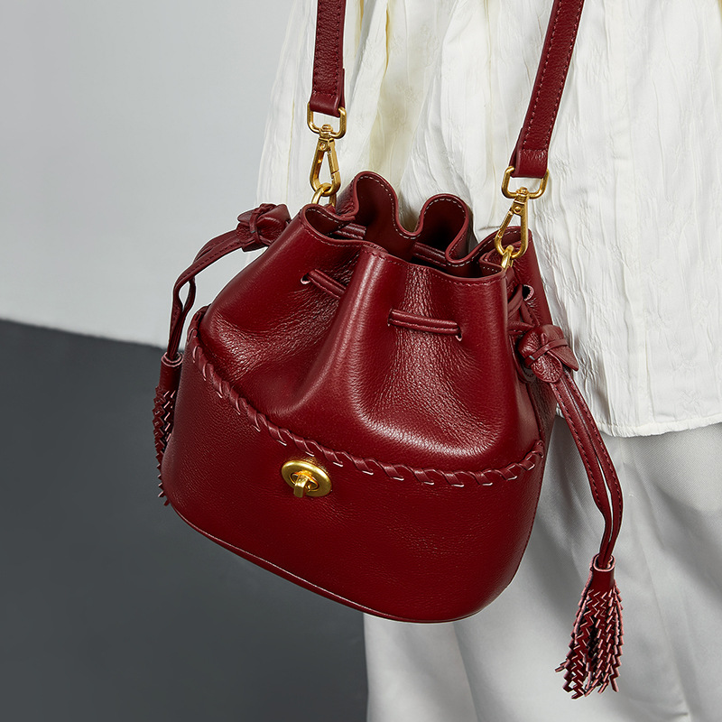 KOSE High-grade First-layer Cowhide Bucket Bag New Genuine Leather Women's Bag Tassel Niche Drawstring Shoulder Messenger ...